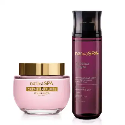 Dois produtos da marca Nativa SPA Ameixa Negra posicionados lado a lado, sendo um frasco cilíndrico roxo com tampa preta e um pote de creme perfumado de vidro com tampa dourada.