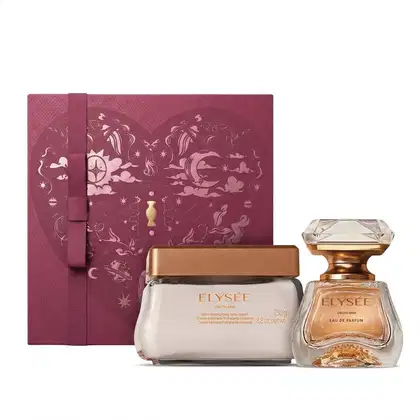 Caixa de presente de cor vinho com padrão de nuvens e lua. Dentro, um frasco de item de perfumaria dourado e um pote de creme corporal branco, ambos com rótulos em dourado.