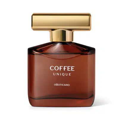 Imagem de um frasco de vidro marrom contendo 100ml de desodorante colônia da marca Coffee Man Unique, com tampa dourada, exibindo rótulo com texto em letras brancas.