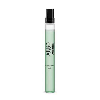 Vidro transparente cilíndrico com líquido verde e tampa preta contendo 10ml de desodorante colônia Arbo Atlântica.