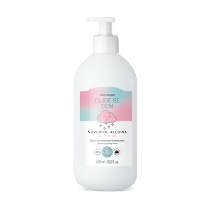 Frasco branco com rótulo branco, rosa e azul e nuvem sorridente ilustrada contendo 400ml de loção hidratante corporal Cuide-se Bem Nuvem de Alegria.