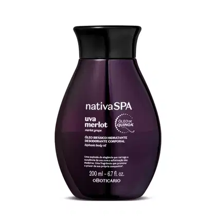 Frasco de200ml de óleo corporal hidratante da marca Nativa SPA Uva Merlot, na cor roxa escura, tampa preta com rótulo em letras douradas e brancas.