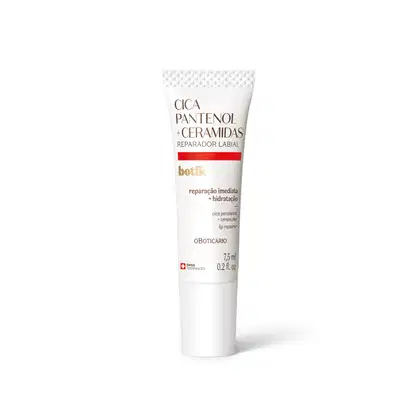 Tubo branco de 7,5g de reparador labial da marca Botik Cica Pantenol e Ceramidas, com detalhe em vermelho contendo os ingredientes Cica, Pantenol e Ceramidas para reparação e hidratação dos lábios.