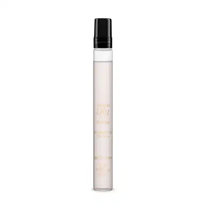 Frasco compacto e transparente de 10ml de L`eau de Lily Blanche Desodorante Colônia, com texto dourado contendo líquido transparente e tampa borrifadora preta.