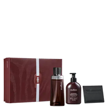 Conjunto de produtos Malbec contendo um frasco de desodorante colônia, um frasco de loção hidratante e uma carteira de couro preto, todos embalados em uma caixa vermelha com design gráfico.