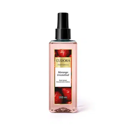Frasco com pulverizador da marca Eudora, na cor rosa, contendo 200 ml de produto com rótulo indicando o nome "Morango Irresistível" e a descrição "Body Splash Desodorante Colônia".
