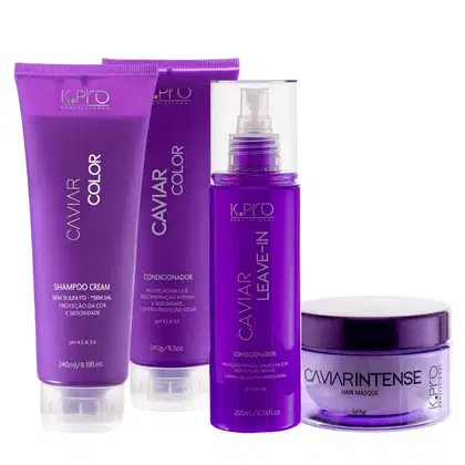 Conjunto de produtos de beleza K.pro da linha Caviar incluindo shampoo, condicionador, leave-in e máscara capilar. Embalagens em tons de roxo com textos e logotipos da marca.