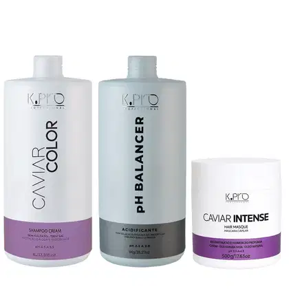 Frascos de Shampoo e Máscara Caviar, além de Acidificante pH Balancer, ambos da marca K.Pro.