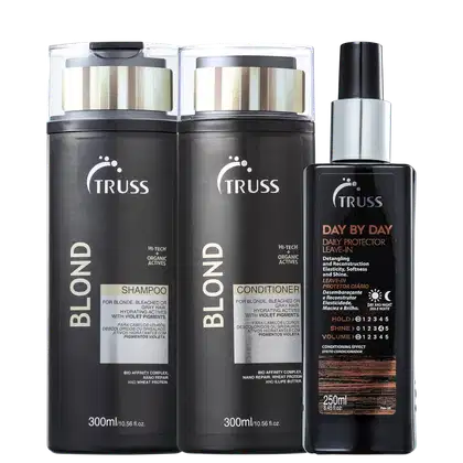 A imagem mostra três produtos da marca Truss. Os dois primeiros são um shampoo e um condicionador da linha "Blond", ambos com 300ml. O terceiro é um leave-in chamado "Day by Day Daily Protector", com 250ml.