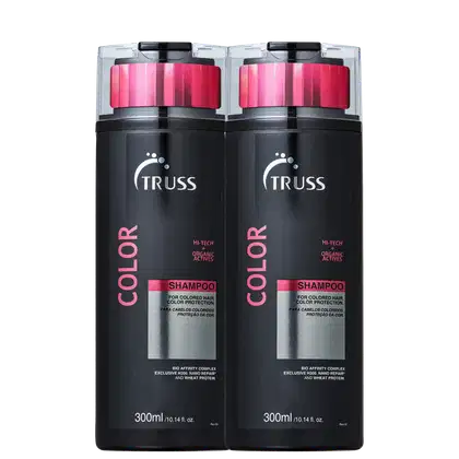 A imagem mostra dois frascos grandes de shampoo da marca Truss, da linha "Color", claramente destinados a cabelos coloridos ou com tratamento de cor.