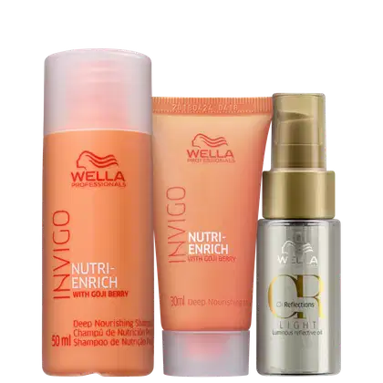 A imagem mostra três produtos da Wella. O primeiro é o shampoo Nutri-Enrich de 50ml com a cor laranja. O segundo é a máscara Nutri-Enrich de 30ml tom laranja. O terceiro é o óleo Oil Reflections Light 30ml, embalagem transparente com detalhes em dourado.
