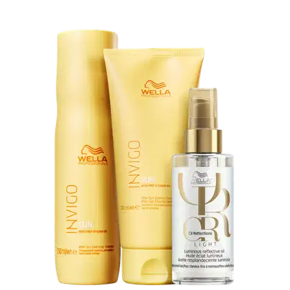 A imagem mostra três produtos da marca Wella Professionals. Shampoo e Condicionador Invigo Sun em embalagens amarelas e detalhes em laranja; e o óleo Oil Reflections Light, em um frasco transparente com detalhes em dourado.