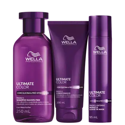 Produtos da linha Ultimate Color da Wella Professionals, incluindo shampoo sulfate-free, condicionador e máscara leave-in, em embalagens de plástico com predominância da cor roxa.