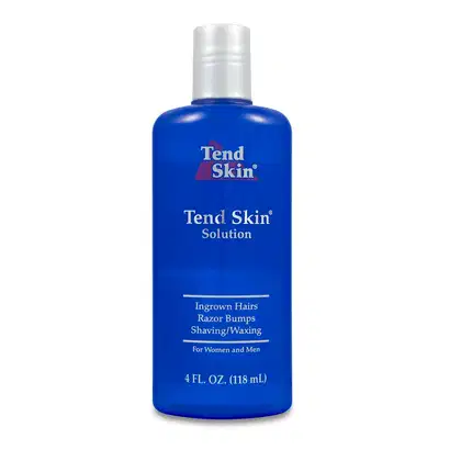 O produto apresentado é um frasco de solução Tend Skin, com embalagem azul predominante e rótulo com o nome do produto "Tend Skin Solution".