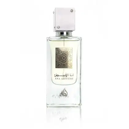 Frasco de perfume Lattafa com design elegante e rótulo em árabe. Embalagem de vidro transparente com tampa prateada. Apresenta padrões decorativos em tons escuros no rótulo.