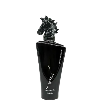 Frasco de perfume preto da marca Lattafa Perfumes, com tampa em formato de cavalo. O rótulo exibe o nome "Maahir" em letras brancas.
