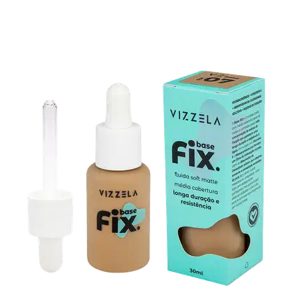 O produto é um base fix da marca Vizzela Cosméticos, em embalagem de frasco conta-gotas e caixa na cor turquesa. O produto é descrito como uma base fluida de cobertura média, com acabamento matte e longa duração.