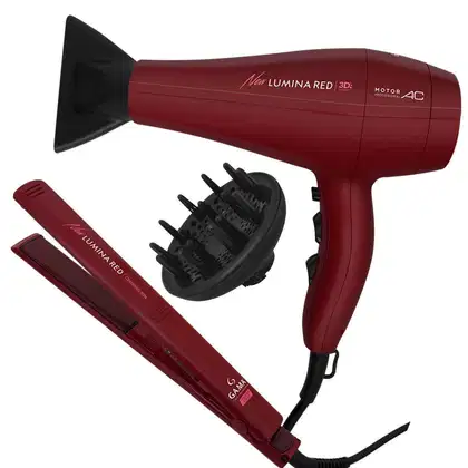 Imagem de um secador de cabelo e chapinha, de cor vermelho vinho. Conta com bico de difusor.