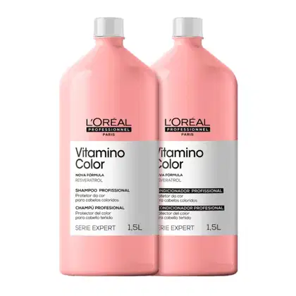 A imagem mostra dois frascos plásticos de 1,5 litros na cor rosa claro, com rótulos brancos e letras pretas.