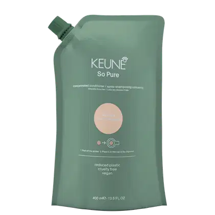 Embalagem de condicionador concentrado da linha So Pure da Keune, com frasco de 400 ml em tom verde claro, rótulo branco com logotipo da marca e informações sobre o produto.