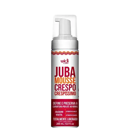 Frasco branco com bomba dosadora contendo mousse para cabelos crespos e crespíssimos da marca Widi Care, com rótulo vermelho e laranja destacando os benefícios do produto.