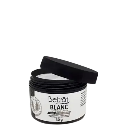 Pote preto de 30g do produto de beleza Beltrat Blanc, um autonivelante em formato de creme com rótulo branco e texto preto destacando o nome do produto.