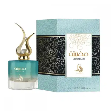 Perfume de luxo Mudiyah da marca Al Absar em frasco de vidro com tampa dourada, embalado em caixa preta e azul com padrões decorativos, apresentando informações sobre o produto em árabe e inglês.