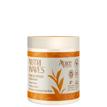 Creme de pentear Nutri Waves da Apice Cosméticos, em embalagem branca e laranja, contendo óleo de pracaxi, proteína do arroz e tecnologia SuperWave, livre de sulfatos, parabenos e silicones.