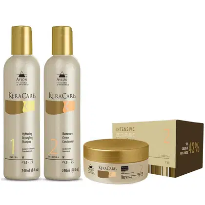 Kit com shampoo desembaraçante, condicionador e máscara capilar Keracare, da marca Avlon.