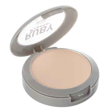 Pó compacto Ruby Kisses em embalagem circular branca com logotipo da marca.