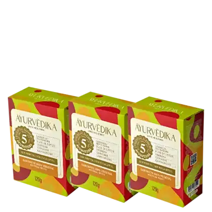 Três caixas de sabonete em barra. Cada caixa contém 120g do produto, que é descrito como um sabonete 100% vegetal.