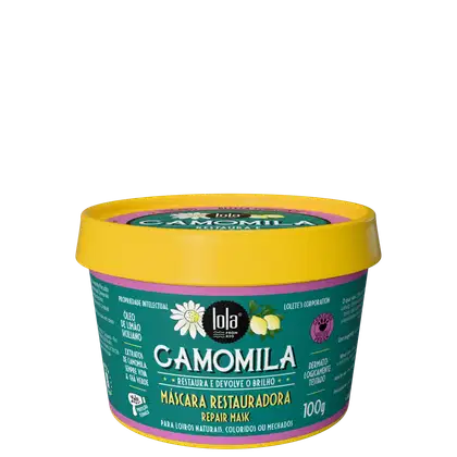 Embalagem de máscara restauradora de camomila da marca Lola, em pote plástico amarelo com rótulo verde e rosa
