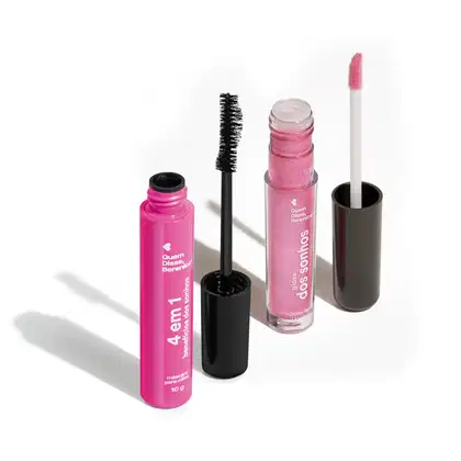 Máscara de cílios 4 em 1 em embalagem rosa com tampa e aplicador pretos e gloss labial Rosadex em embalagem rosa com tampa preta, haste branca e esponja aplicadora rosa.