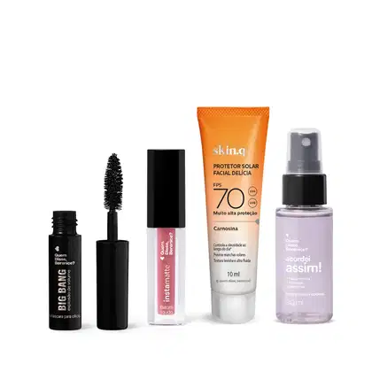 Kit de produtos Quem Disse, Berenice? em miniatura, incluindo máscara para cílios preta com aplicador de cerdas, batom líquido rosado, protetor solar facial FPS 70 e spray facial com niacinamida.