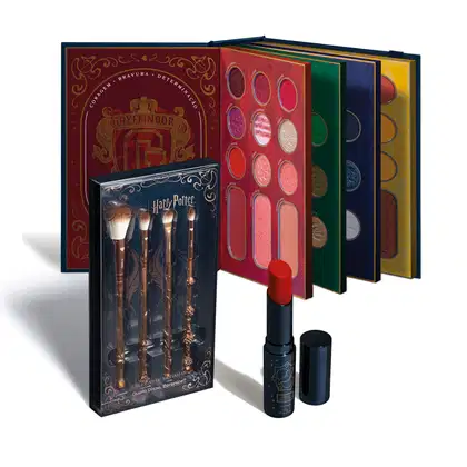Imagem do produto Combo Harry Potter Quem Disse, Berenice?:Paleta de Maquiagem Multifuncional  54g + Kit Pincéis + Balm Labial Vermelho 3,2g