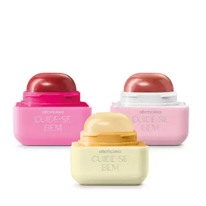 Três embalagens de produtos de beleza da marca Cuide-se Bem, em cores rosa, branca e amarela, com tampas arredondadas e textos em destaque na embalagem.