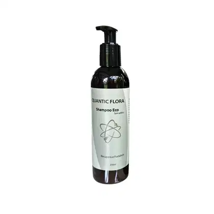 Shampoo Antiqueda Eco, da marca Quantic Flora.