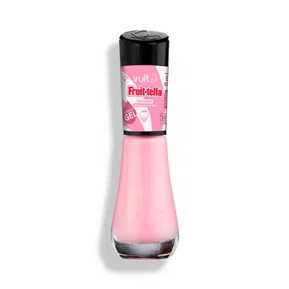 A imagem mostra um frasco de esmalte, cilíndrico com o produto de cor rosa claro visível através da embalagem transparente. A tampa é preta com adesivo do logo da marca, linha e demais informações do produto.