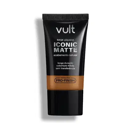 Bisnaga preta da marca Vult contendo Base Líquida Iconic Matte com acabamento natural, longa duração e cobertura média, sem transferência e com Tecnologia Pro-Finish.

