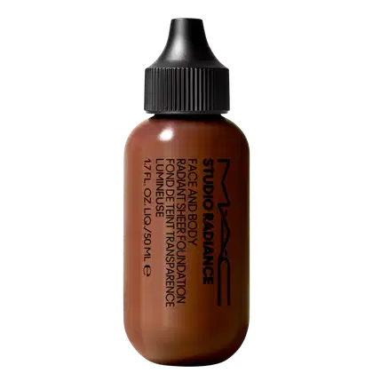 Imagem do produto M·A·C Studio Radiance Face and Body Radiant Sheer Foundation N9 - Base Líquida 50ml