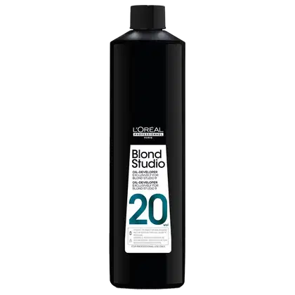 Frasco preto de 1 litro da linha Blond Studio da L'Oréal Professionnel, com rótulo branco e azul indicando que se trata de um revelador de óleo exclusivo para o Blond Studio, com volume de 20.