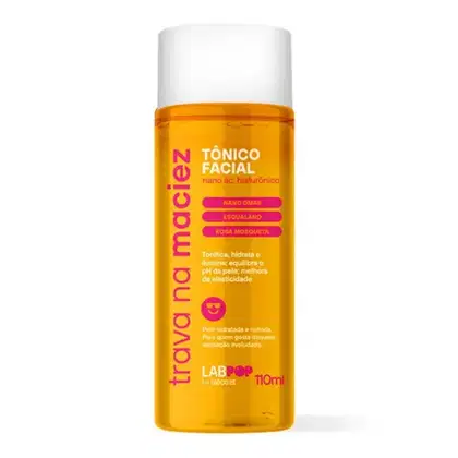 O produto apresentado é um Tônico Facial da marca Labotrat. O frasco é transparente, contendo um líquido de cor amarela. 110ml de volume.
