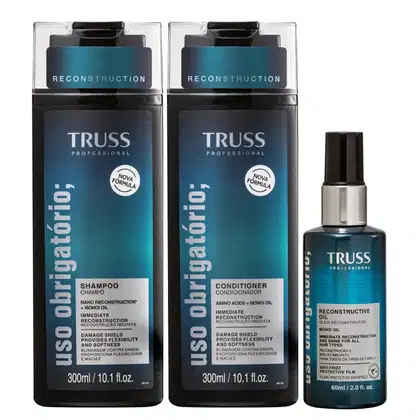 O conjunto de produtos Truss Professional inclui um shampoo e condicionador em embalagens de 300 ml, além de um óleo reconstrutor de 60 ml, todos em tonalidades azul-esverdeadas e preto.