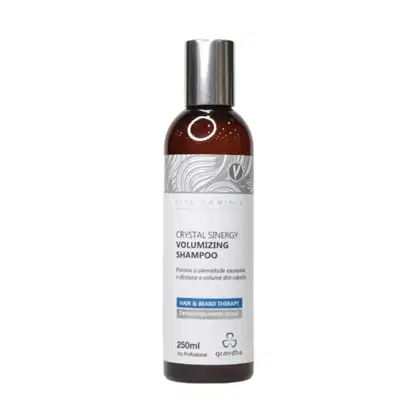 Frasco de shampoo Grandha Crystal Sinergy Volumizing, com 250ml, embalagem branca e preta, com rótulo informando sobre o tratamento para cabelo e barba.