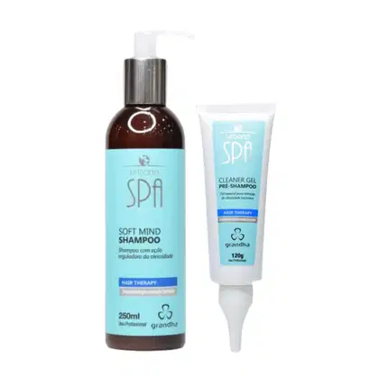 Shampoo Soft Mind de 250ml e Gel Limpador Pré-Shampoo de 120g da linha Spa da marca Grandha, com embalagens em tons de azul e marrom.