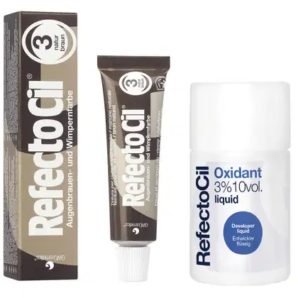 Caixa e tubo de coloração para cílios RefectoCil na cor marrom, acompanhado de um frasco de revelador líquido RefectoCil 3% 10vol. Embalagem e rótulos exibem o logotipo e informações sobre os produtos.
