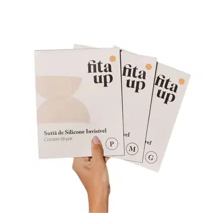 Caixas de sutiã de silicone invisível da marca Fita UP, contendo 1 par cada, com rótulos em preto e branco indicando os tamanhos P, M e G.