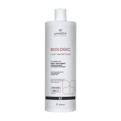 Frasco branco de 1 litro da linha Biologic Fast Nutrition da marca pHAMDÁ Professional, com rótulo indicando condicionador de tratamento profundo, sem parabenos e com ação revitalizante e antioxidante.