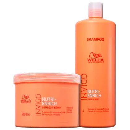 Dois produtos de cuidados capilares da marca Wella Professionals. Um é um shampoo de nutrição profunda chamado "Nutri-Enrich" com goji berry, em uma embalagem laranja de 1 litro. O outro é uma máscara capilar em uma embalagem laranja de 500ml.