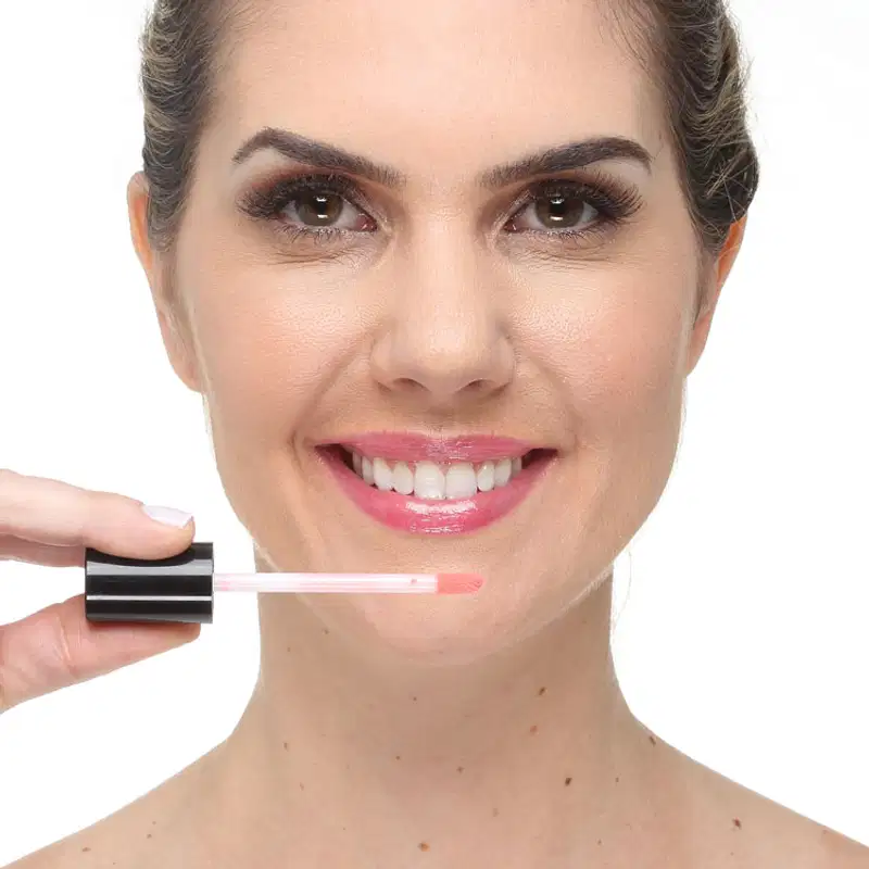 Revlon Super Lustrous Lip Pango Peach - Gloss Labial 3,8ml